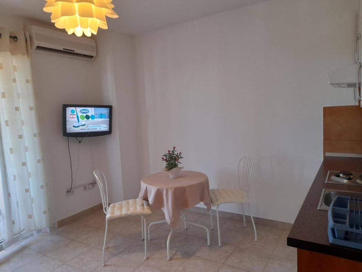 Apartments Maria Porec Exterior photo
